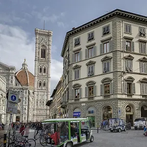 https://bb-il-salotto-di-firenze.it-tuscanyhotel.com